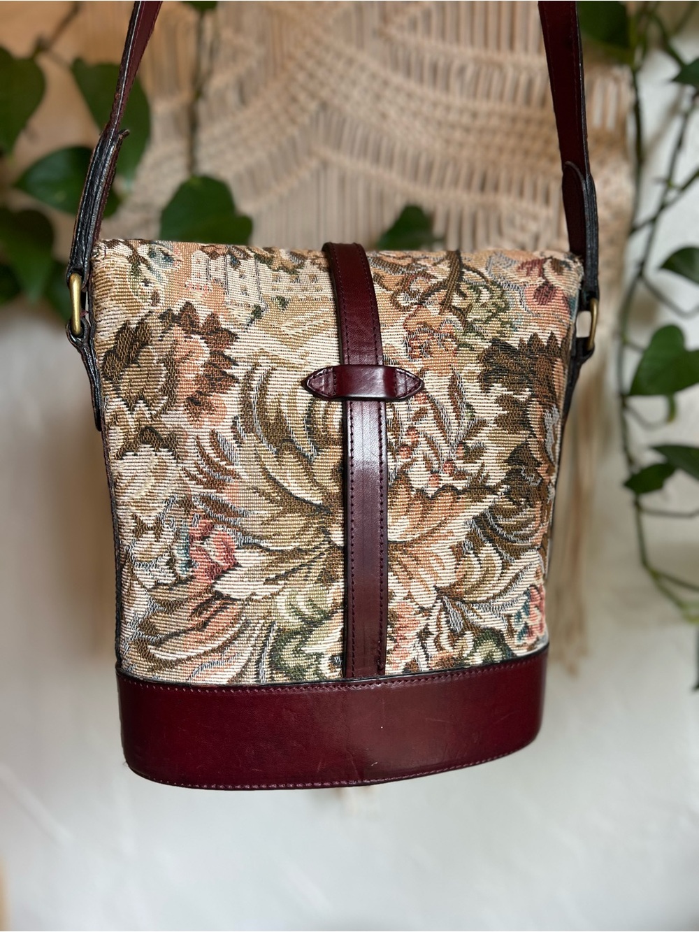 Vintage Floral Tapestry Crossbody Bag Leather Boho Cottagecore Bucket Purse - Picture 5 of 14